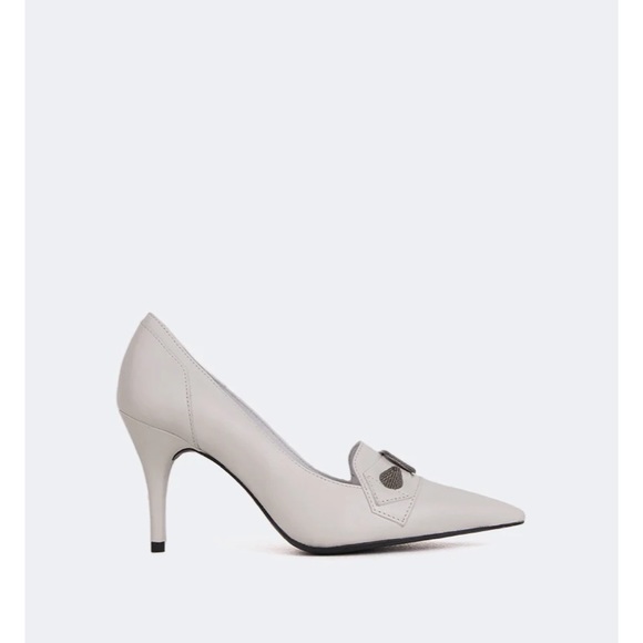 White leather kitten heels! Balenciaga - Picture 2 of 9